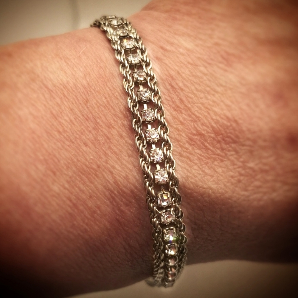 Vintage 1970's Swarovski crystal tennis bracelet - Picture 1 of 6
